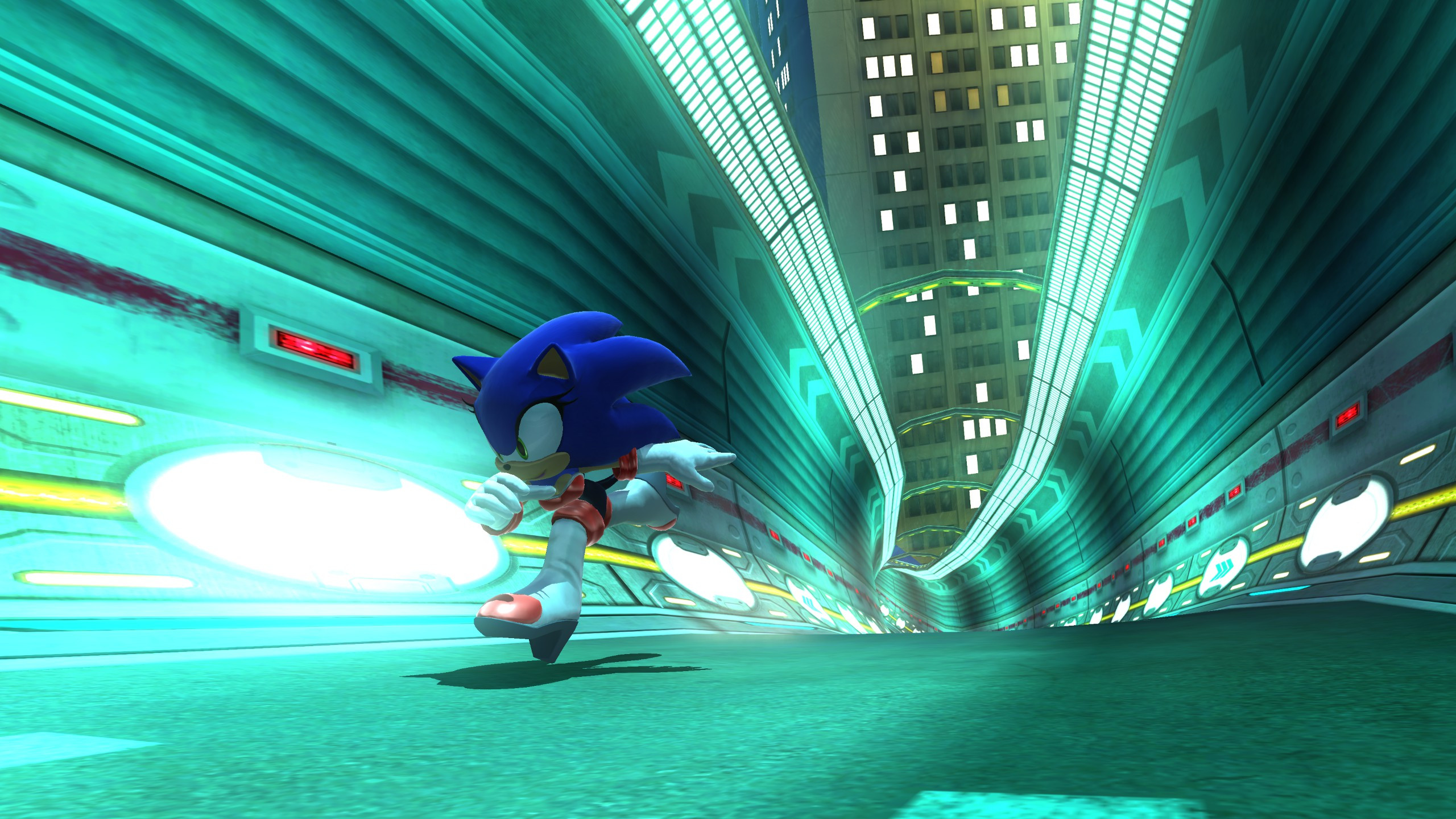 Sonic in Rouge's Outfit [Sonic Generations] [Mods]