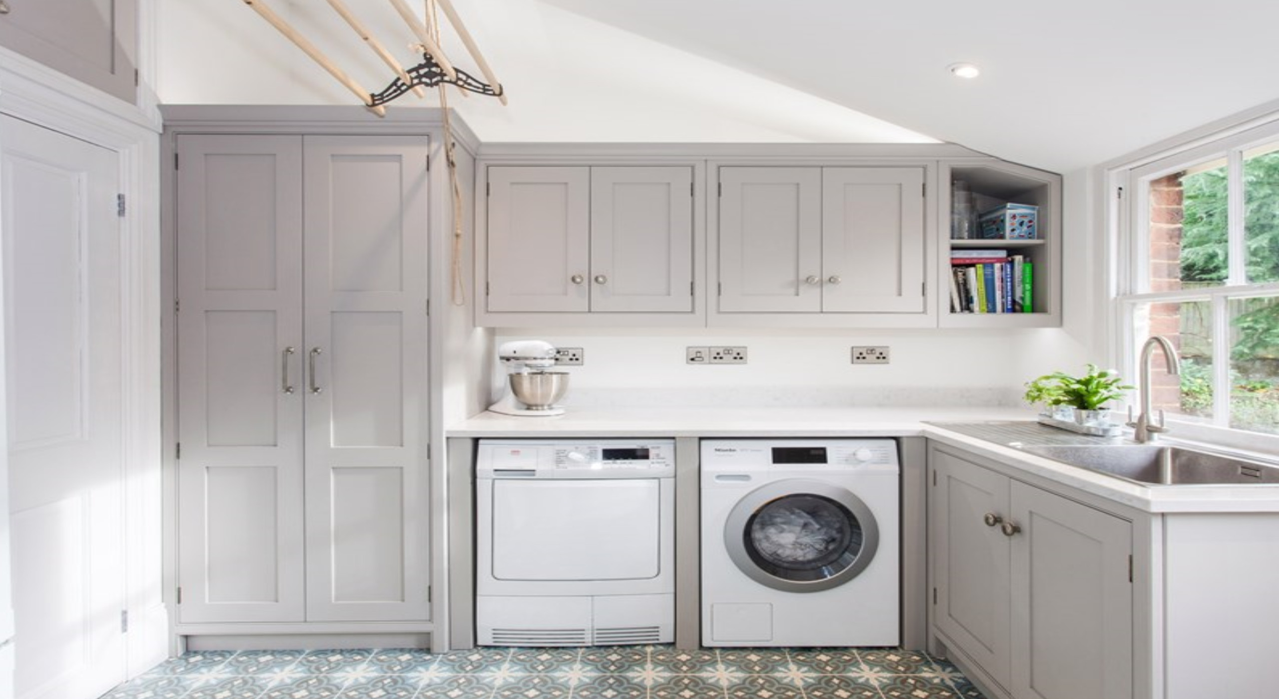 VS WASHING MACHINE