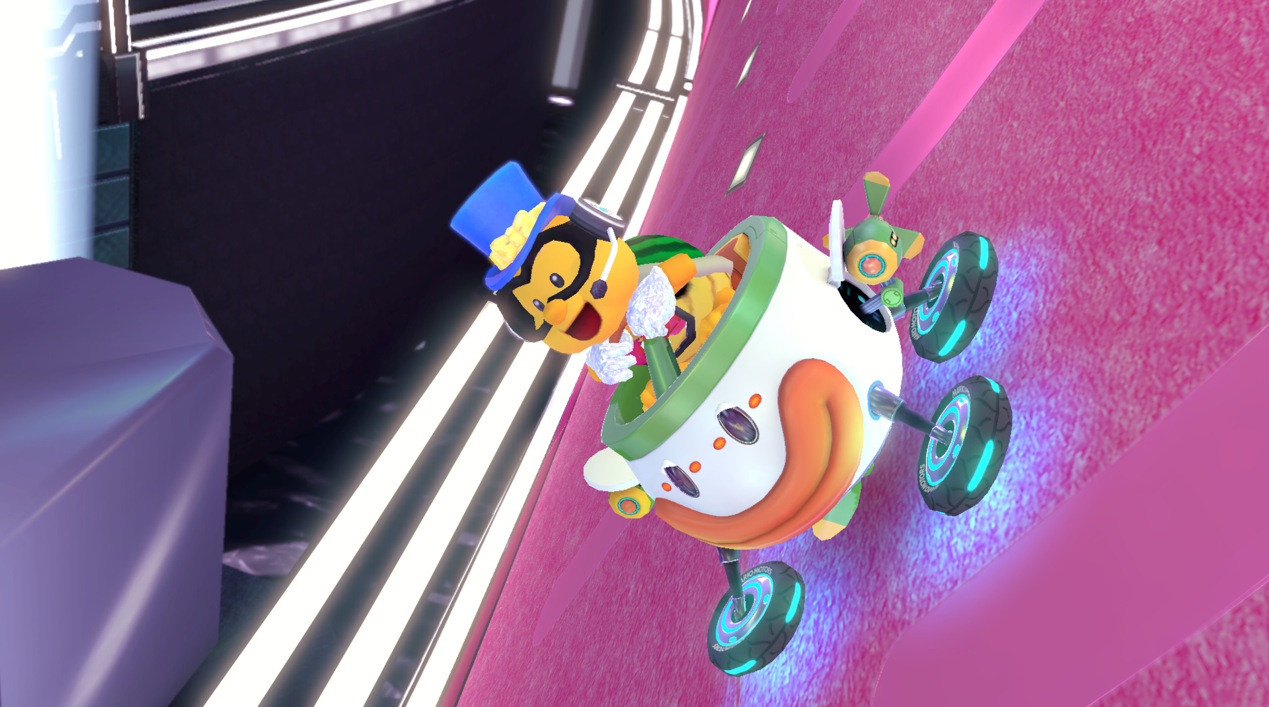 Mario Party Legacy on X: Mario Kart Tour puts the Deluxe character roster  to shame.  / X