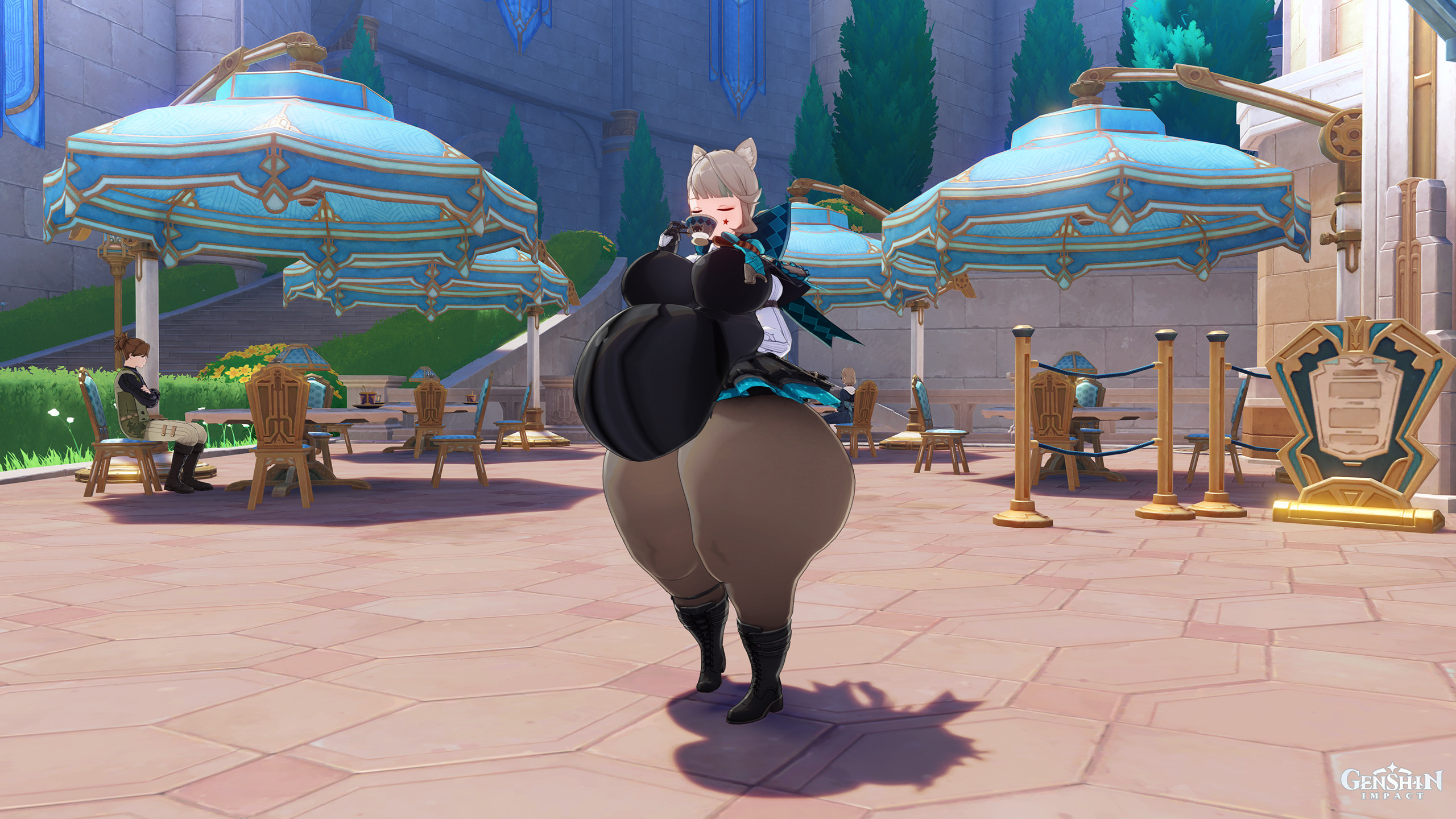 Larger Lynette