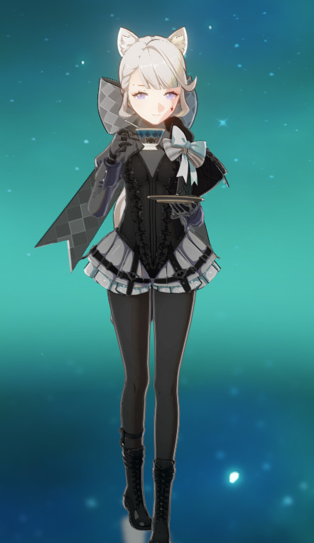 Lynette in B&W costume version