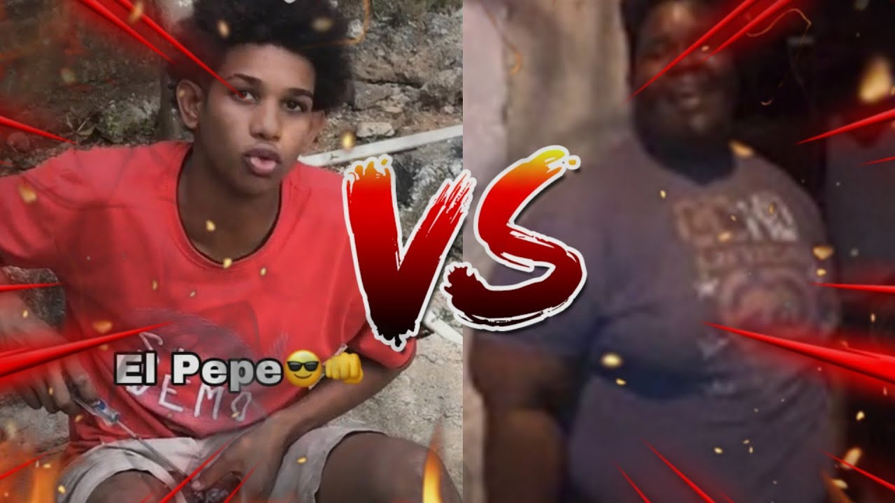 FNF VS MOMOS :V