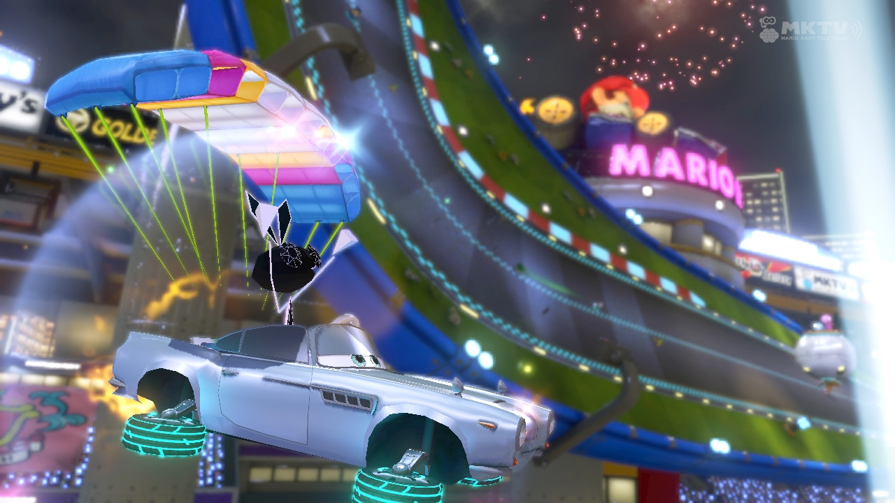 Finn McMissile over 300 SL Roadster Mod for Mario Kart 8 | MK8 Mods