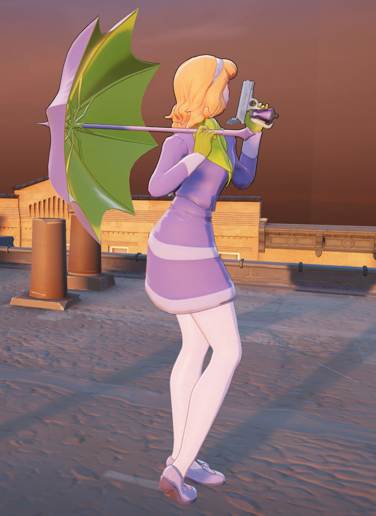 Daphne Mina Halloween Costume screenshot